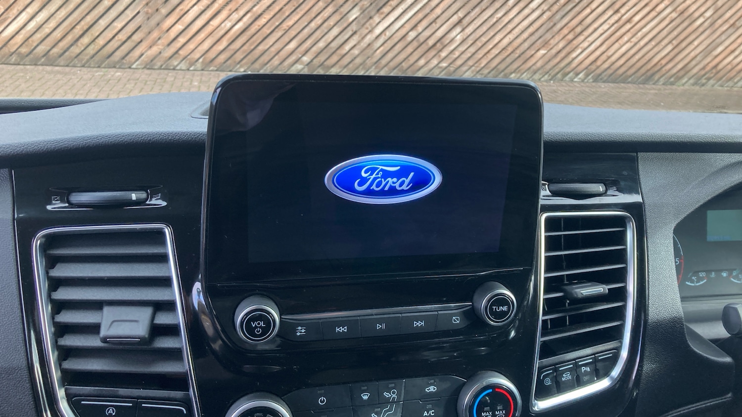 Used Ford Transit Custom 2022 for sale - 77945307: Photo 9