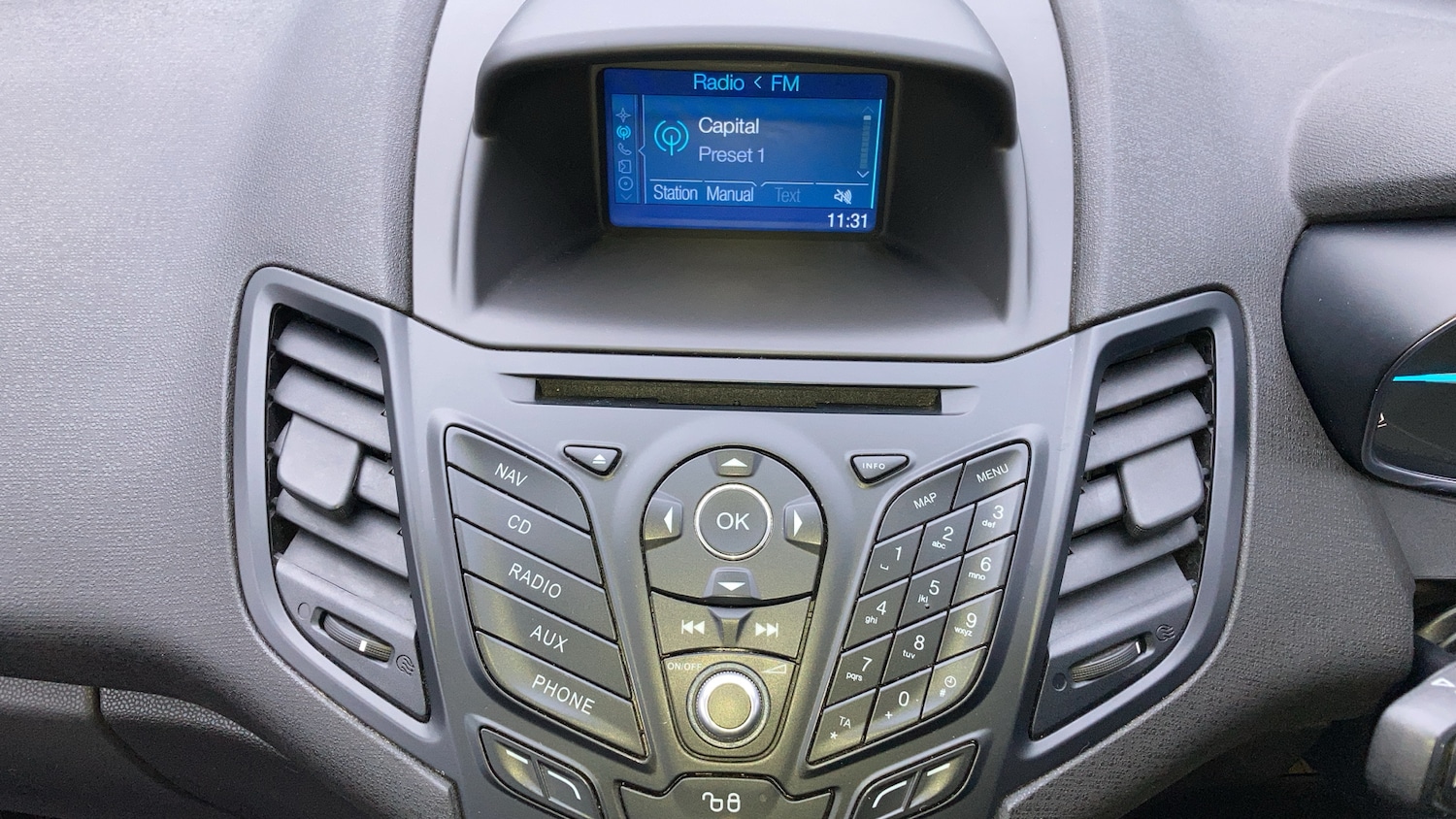 Used Ford Fiesta 2017 for sale - 77530159: Photo 21