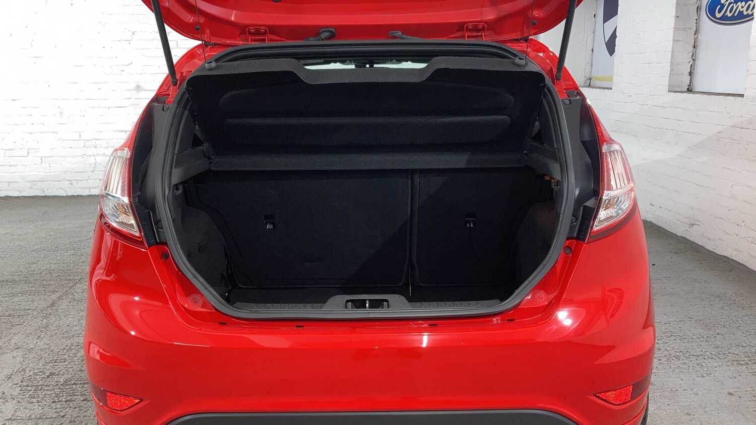 Used Ford Fiesta 2017 for sale - 77530159: Photo 31