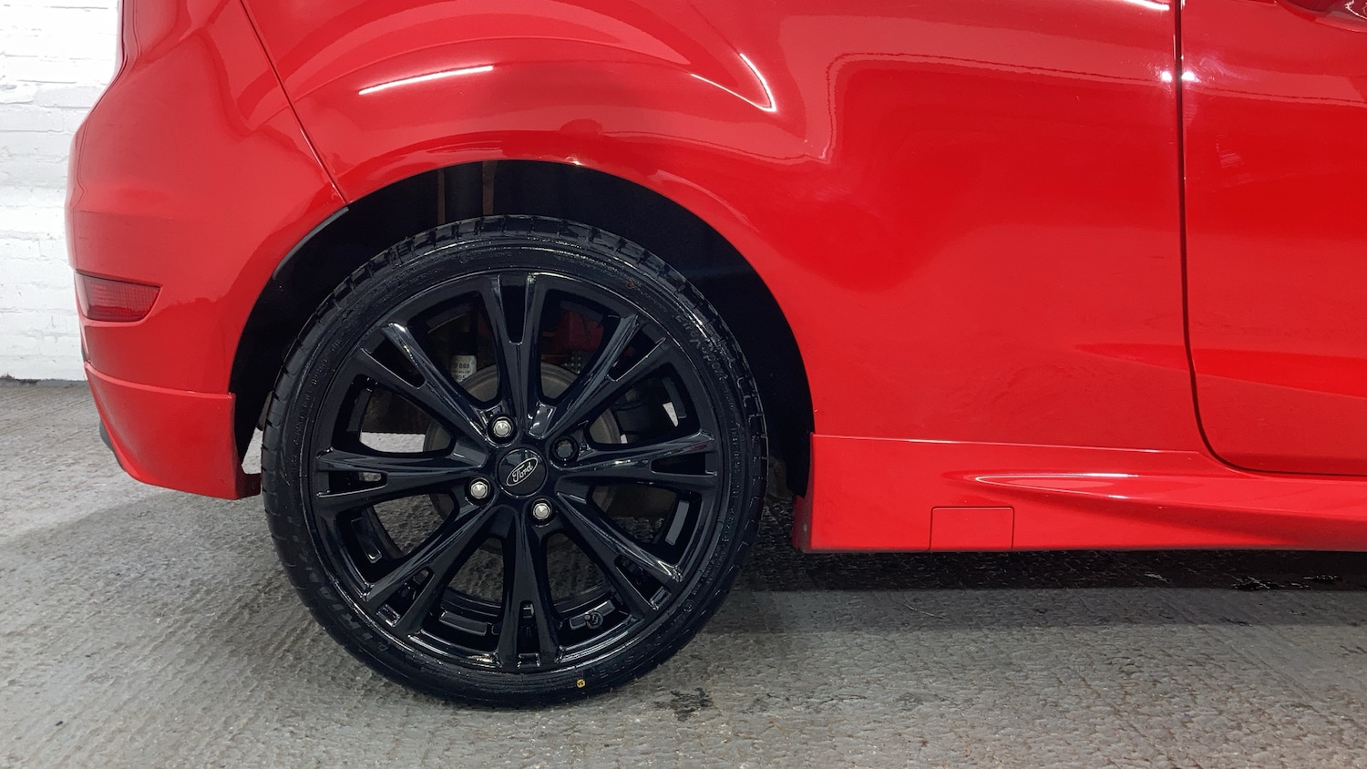 Used Ford Fiesta 2017 for sale - 77530159: Photo 33