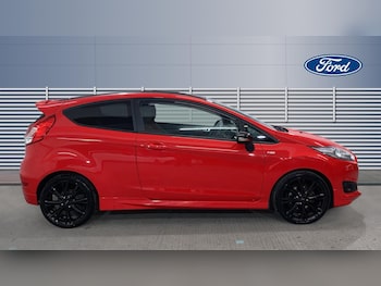 Used Ford Fiesta 2017 for sale - 77530159: Photo