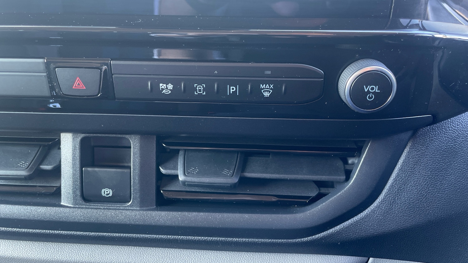 Used Ford Transit Custom 2025 for sale - 77901429: Photo 25