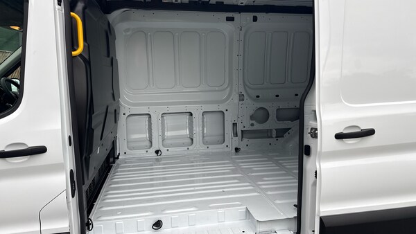 Used Ford Transit 2025 for sale - 76230816: Photo 16