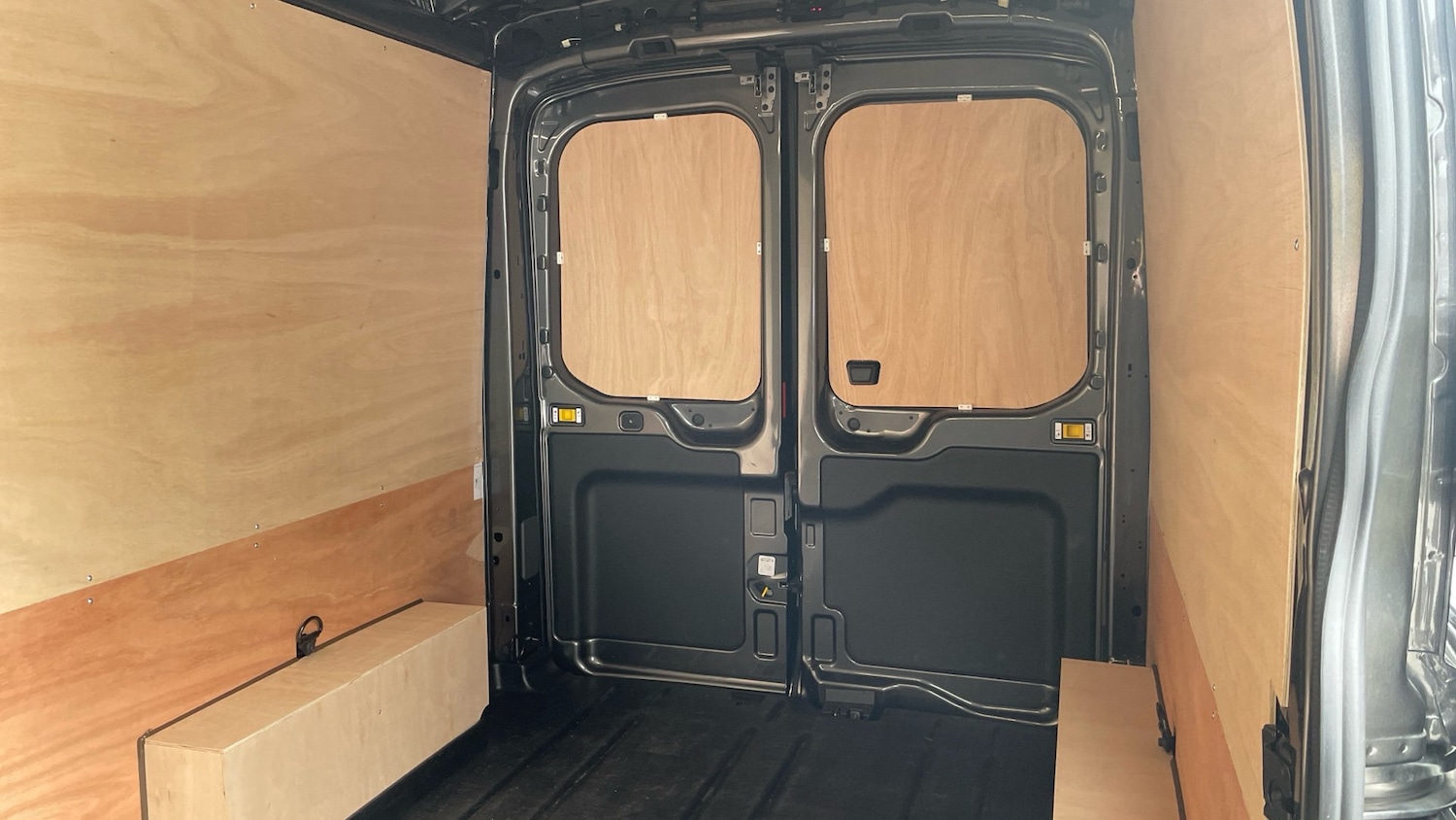 Used Ford Transit 2024 for sale - 76405159: Photo 17