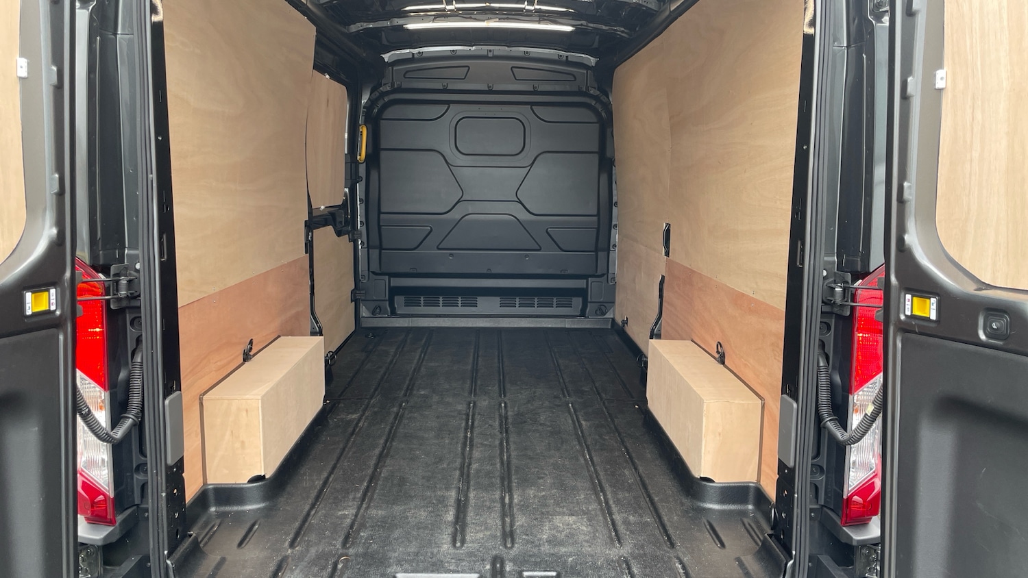 Used Ford Transit 2024 for sale - 76405159: Photo 23