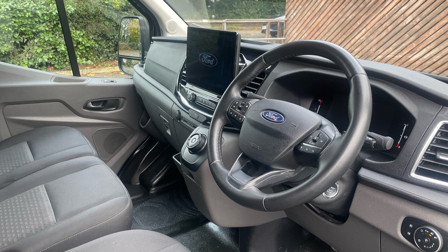 Used Ford Transit 2024 for sale - 76405159: Photo 4