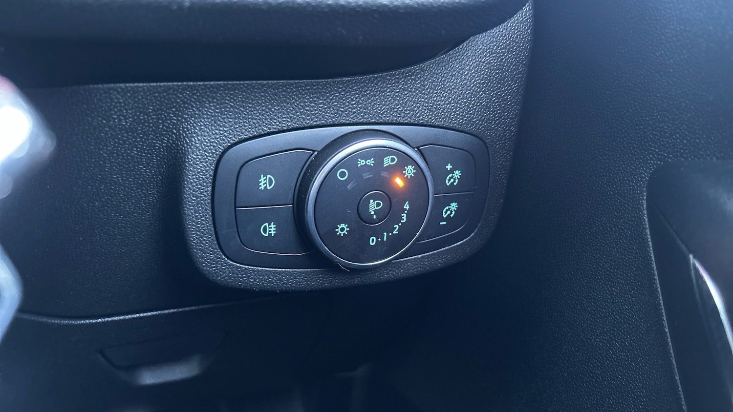 Used Ford Fiesta 2018 for sale - 77749529: Photo 23