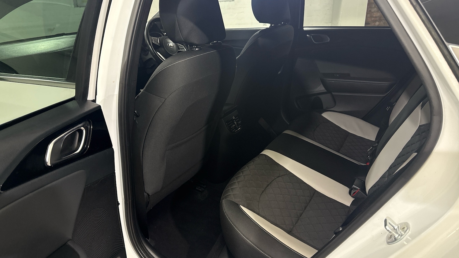 Used Kia Pro Ceed 2019 for sale - 76896793: Photo 29