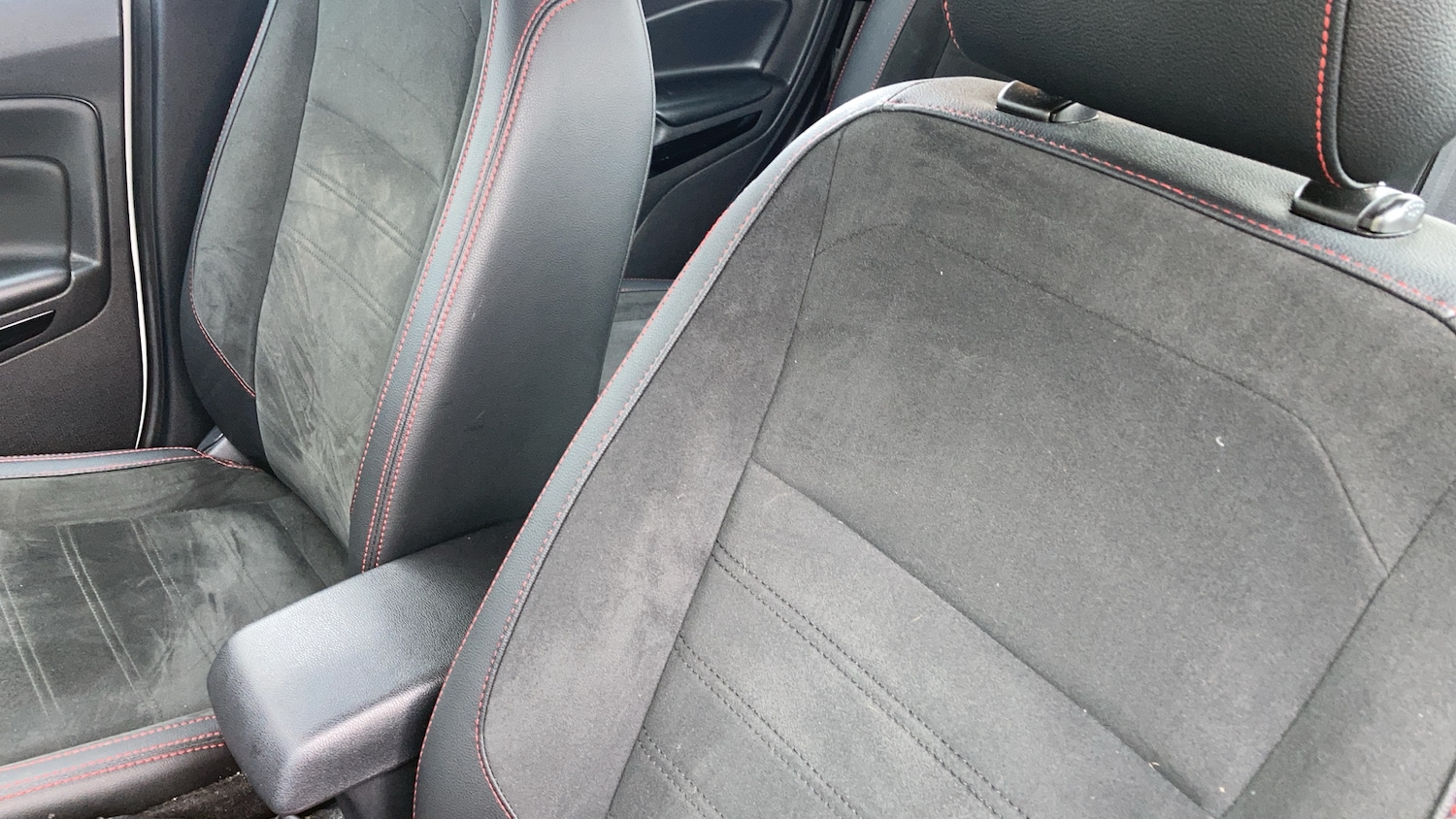 Used Ford Ecosport 2023 for sale - 77151040: Photo 11