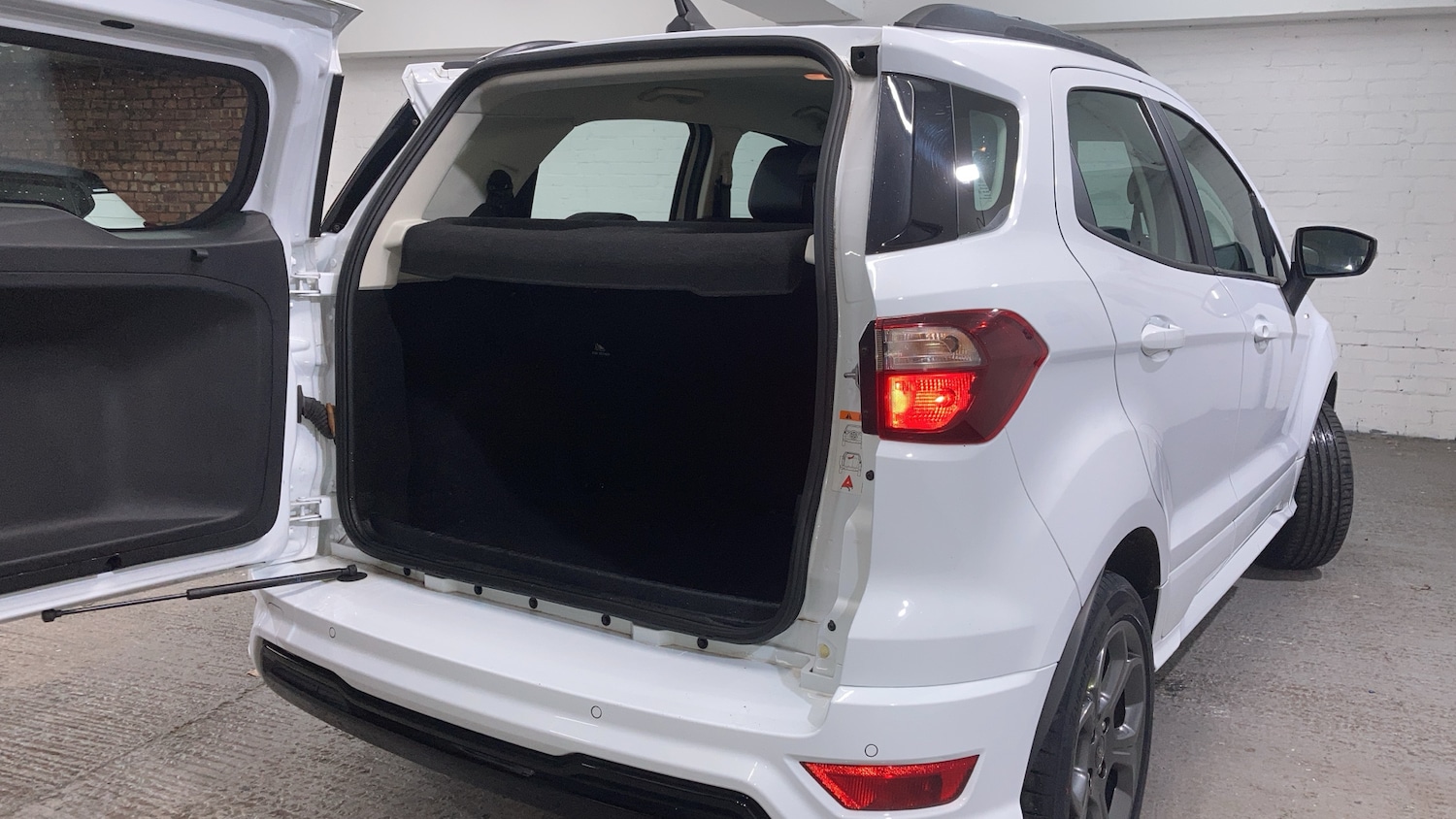 Used Ford Ecosport 2023 for sale - 77151040: Photo 42