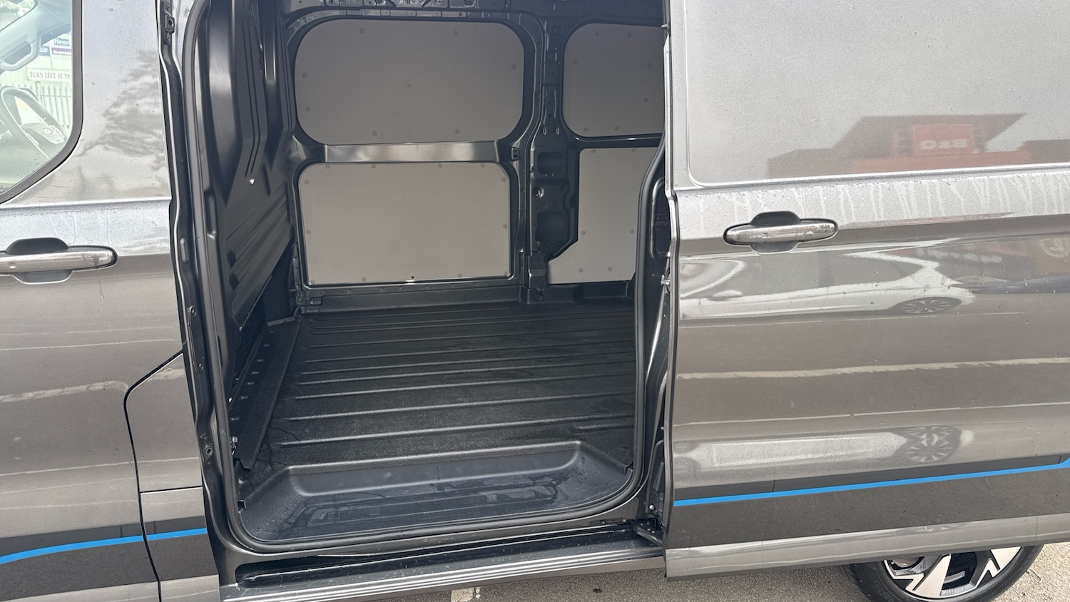 Used Ford Transit Custom 2025 for sale - 77998232: Photo 14