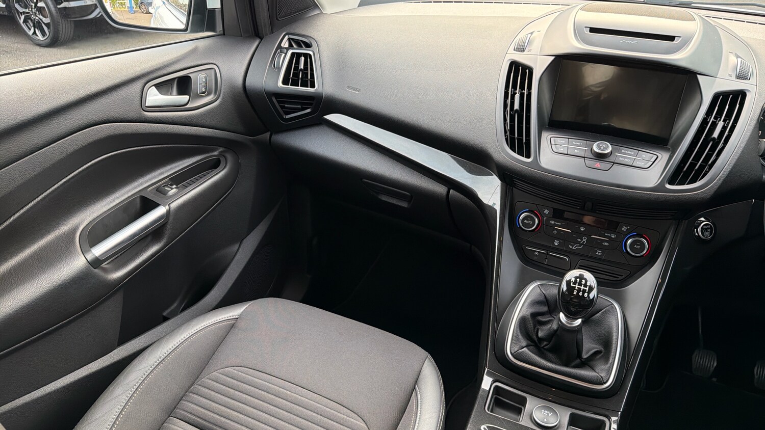 Used Ford Kuga 2018 for sale - 77963069: Photo 12