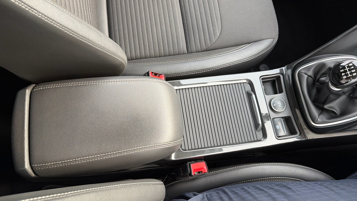 Used Ford Kuga 2018 for sale - 77963069: Photo 14