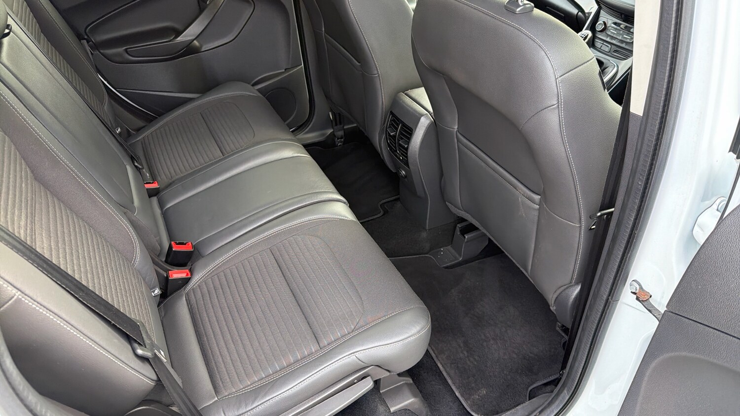 Used Ford Kuga 2018 for sale - 77963069: Photo 23