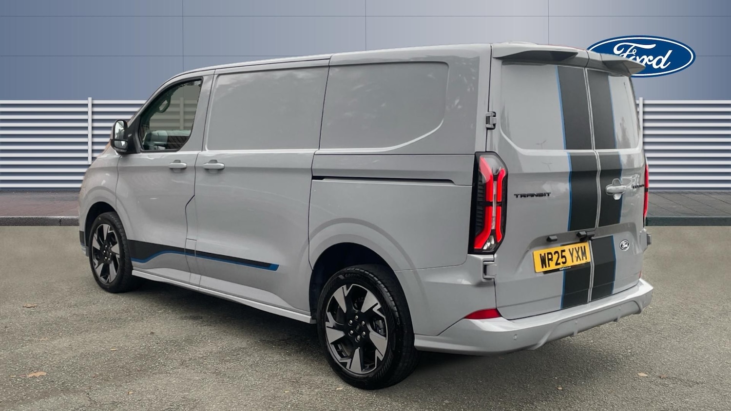 Used Ford Transit Custom 2025 for sale - 76497181: Photo 2