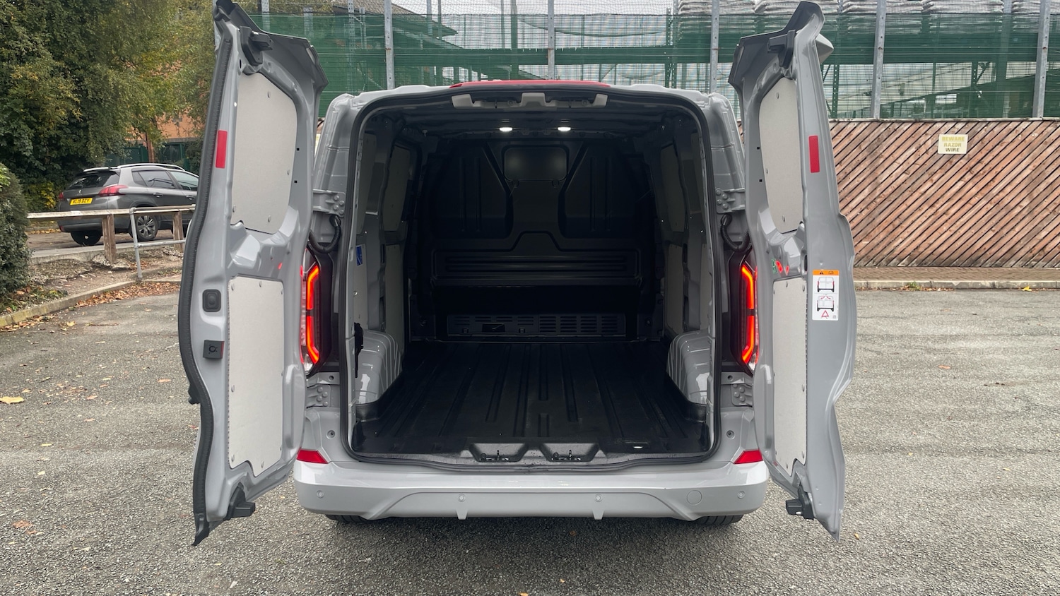 Used Ford Transit Custom 2025 for sale - 76497181: Photo 23