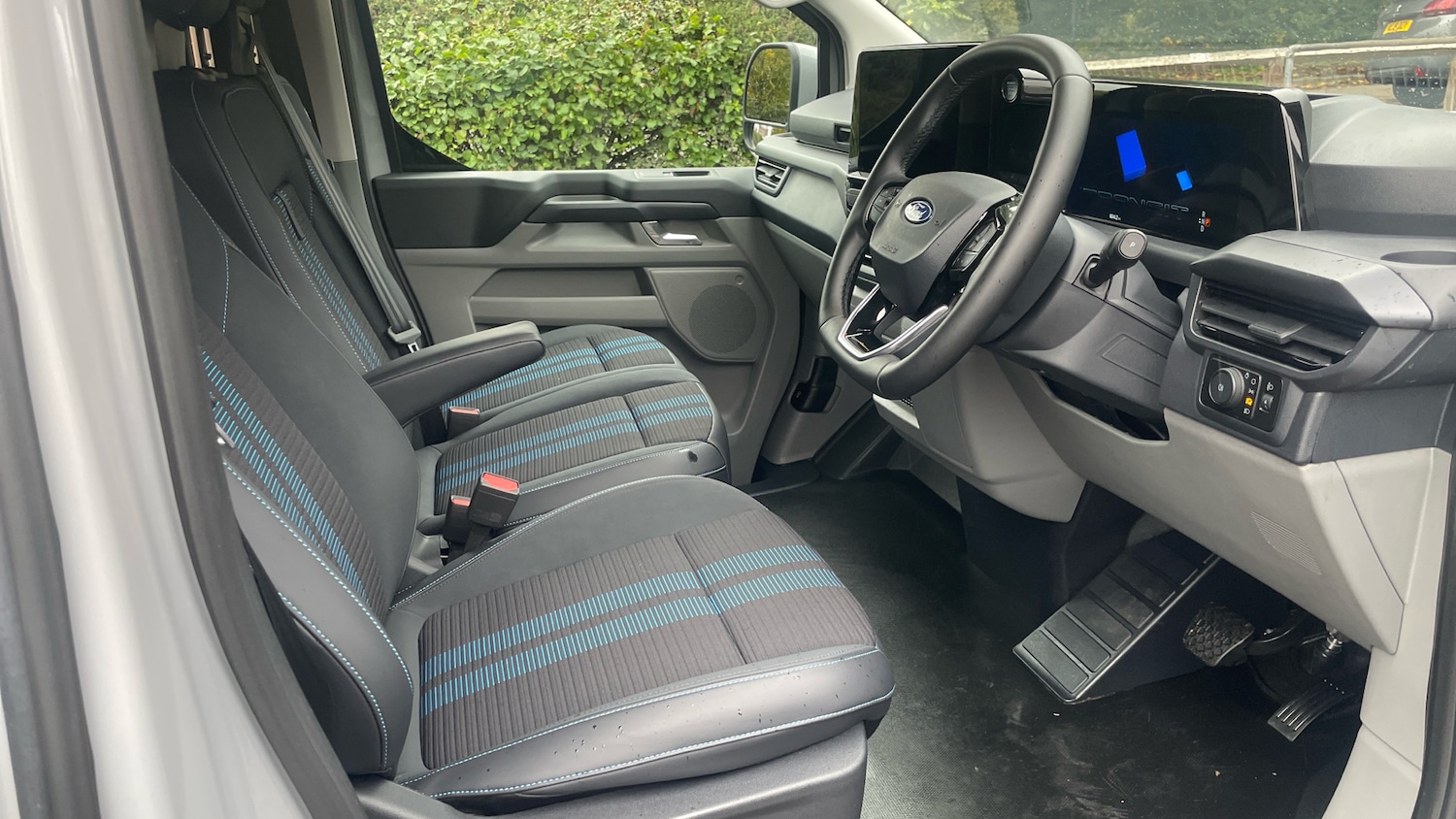 Used Ford Transit Custom 2025 for sale - 76497181: Photo 4