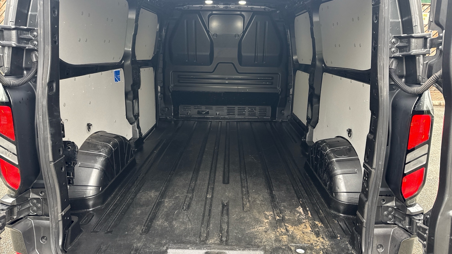 Used Ford Transit Custom 2024 for sale - 76157095: Photo 12