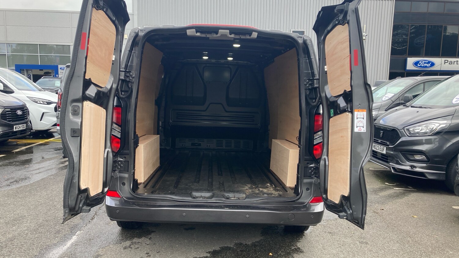 Used Ford Transit Custom 2024 for sale - 76157095: Photo 34