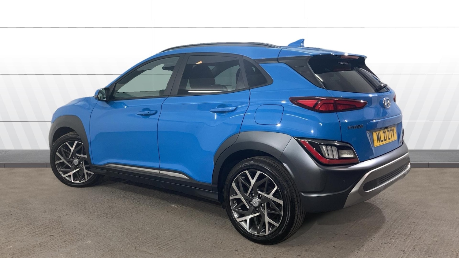 Used Hyundai KONA 2021 for sale - 76055947: Photo 2