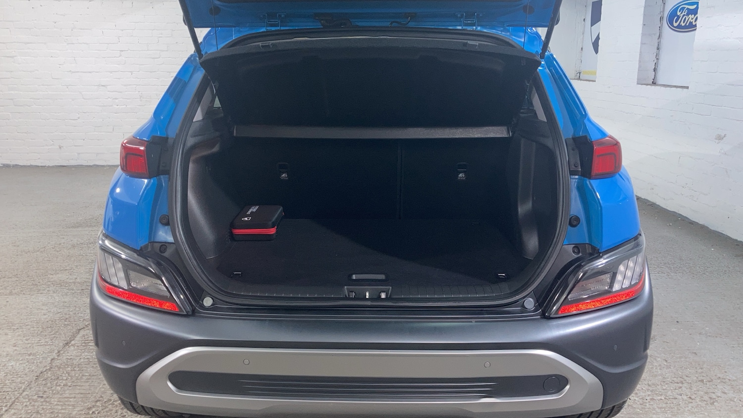 Used Hyundai KONA 2021 for sale - 76055947: Photo 4