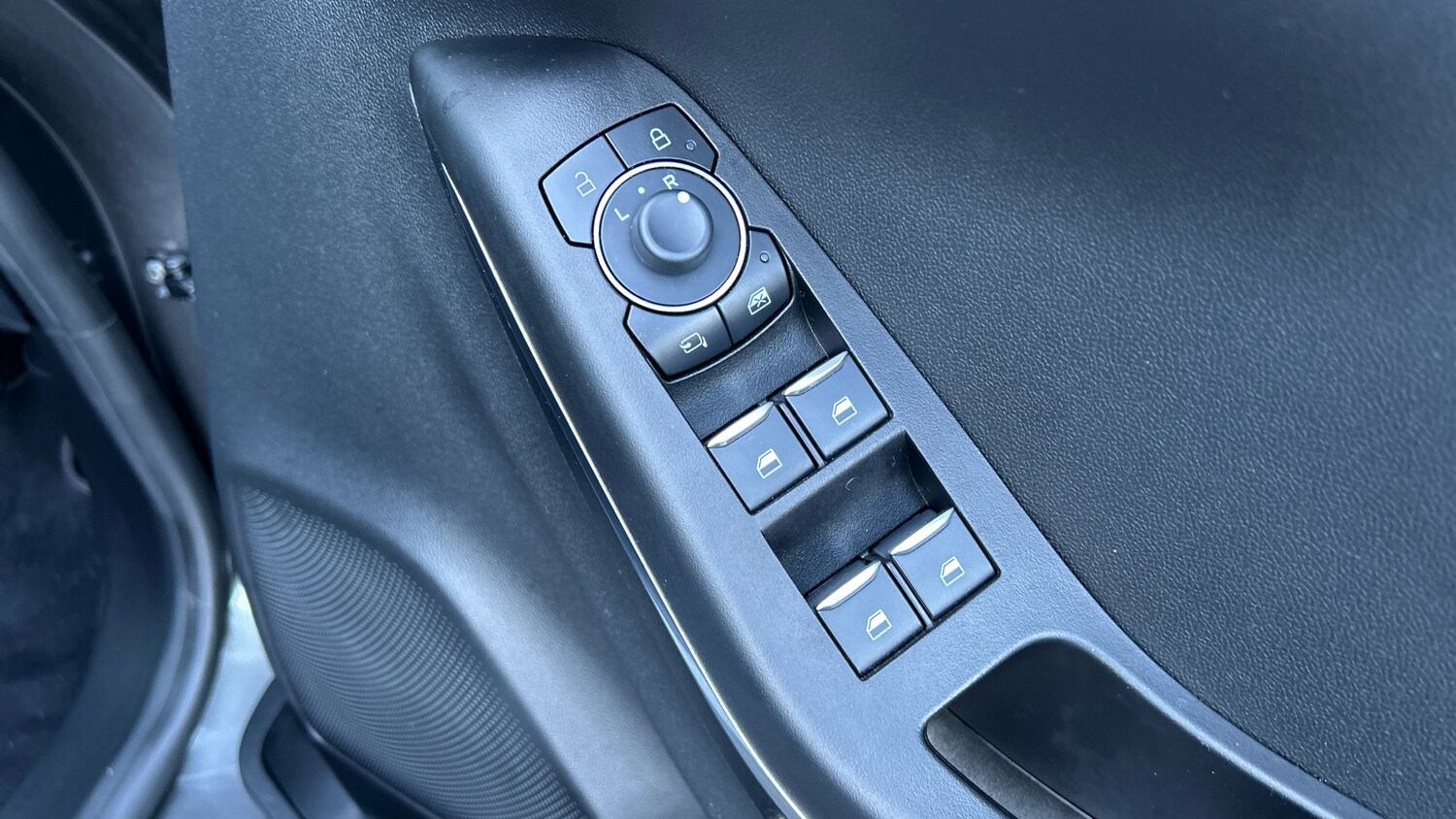 Used Ford Puma 2024 for sale - 77931563: Photo 17