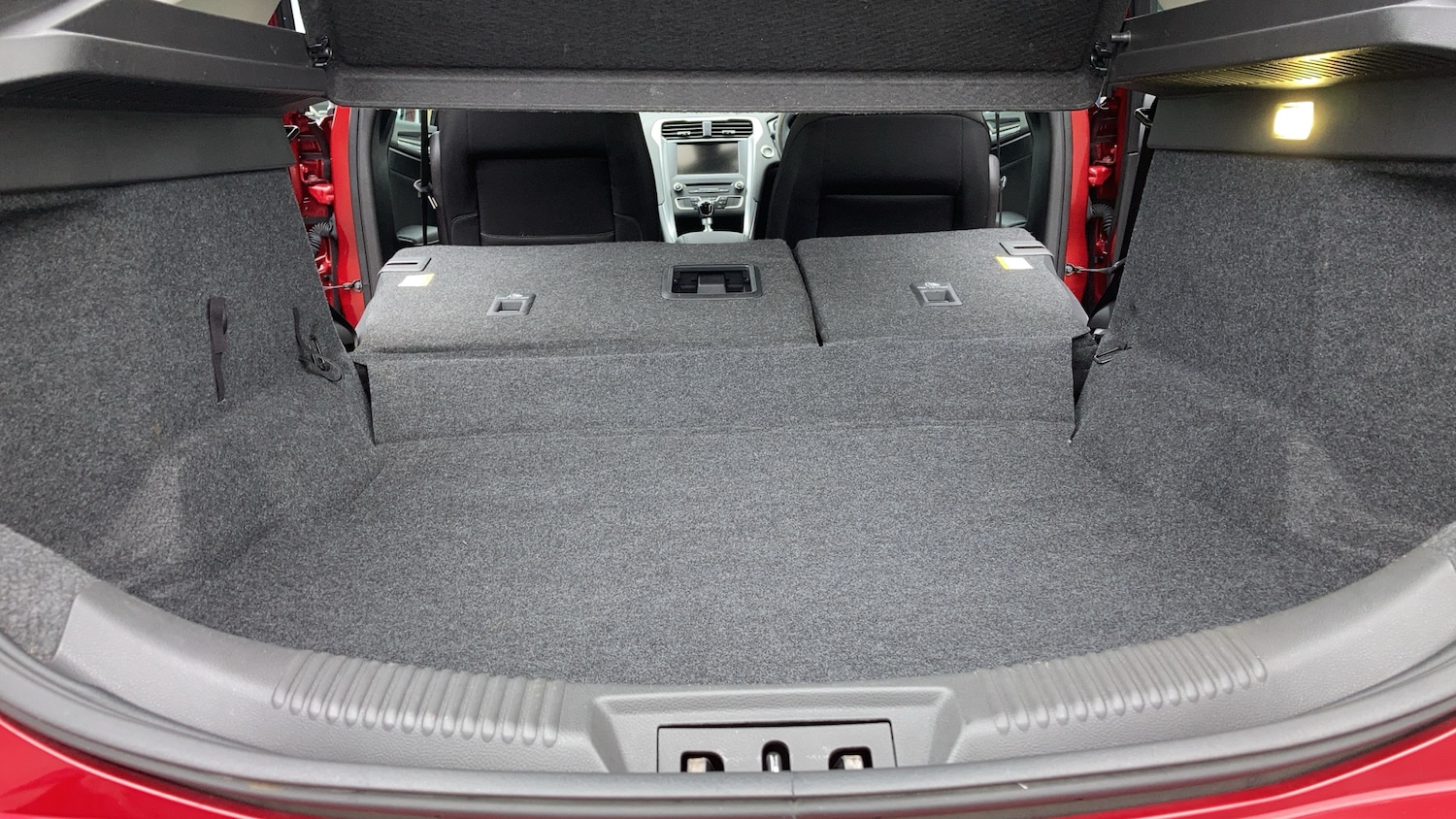 Used Ford Mondeo 2015 for sale - 77260741: Photo 26