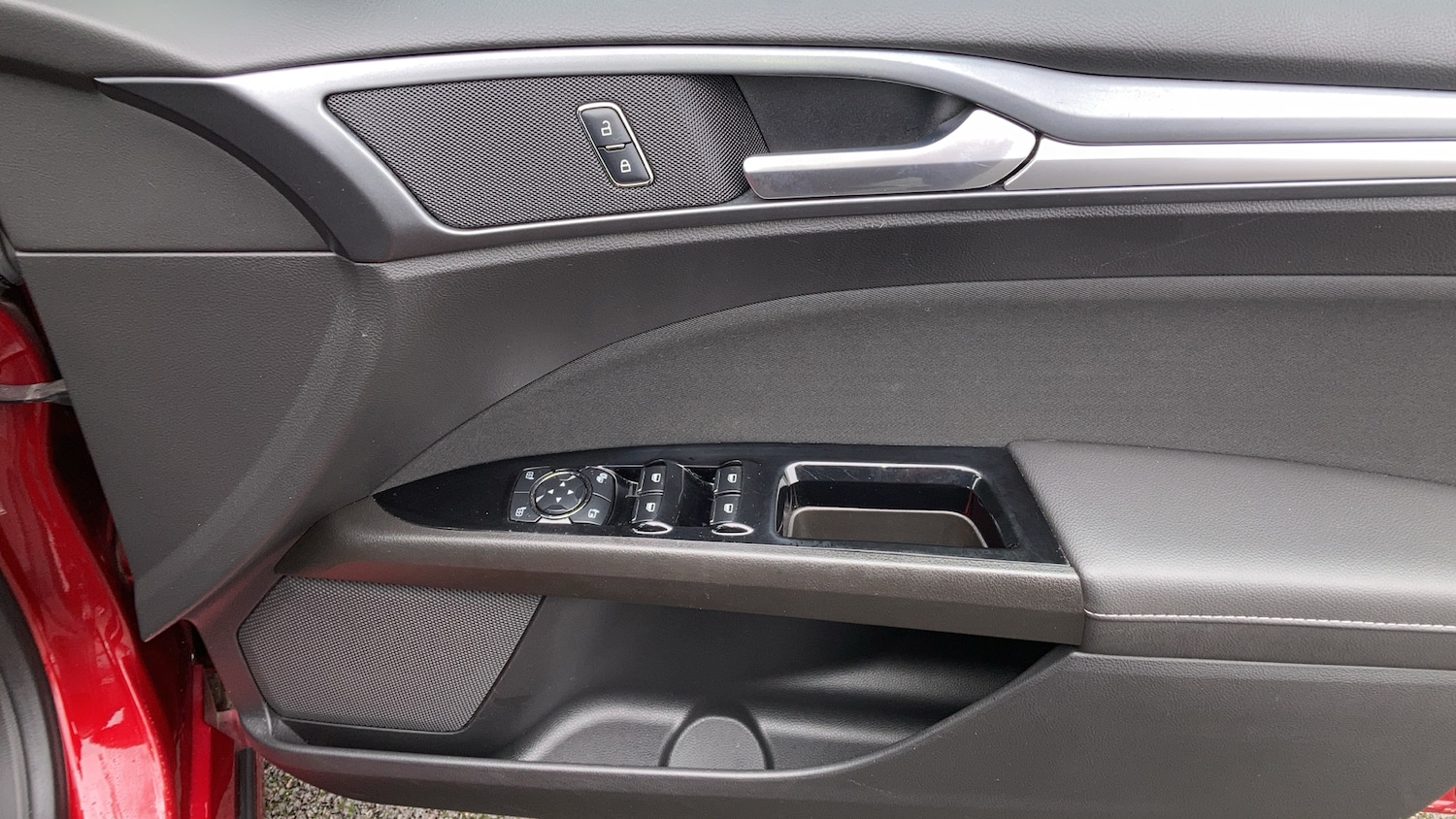 Used Ford Mondeo 2015 for sale - 77260741: Photo 30