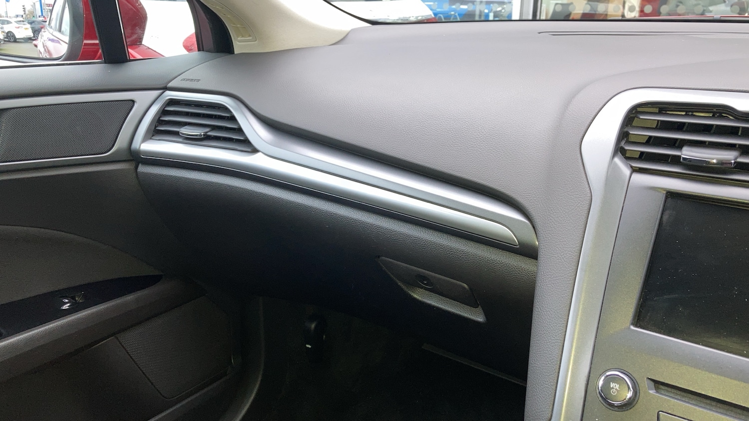 Used Ford Mondeo 2015 for sale - 77260741: Photo 34