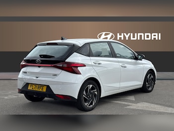 Used Hyundai i20 2021 for sale - 76766793: Photo
