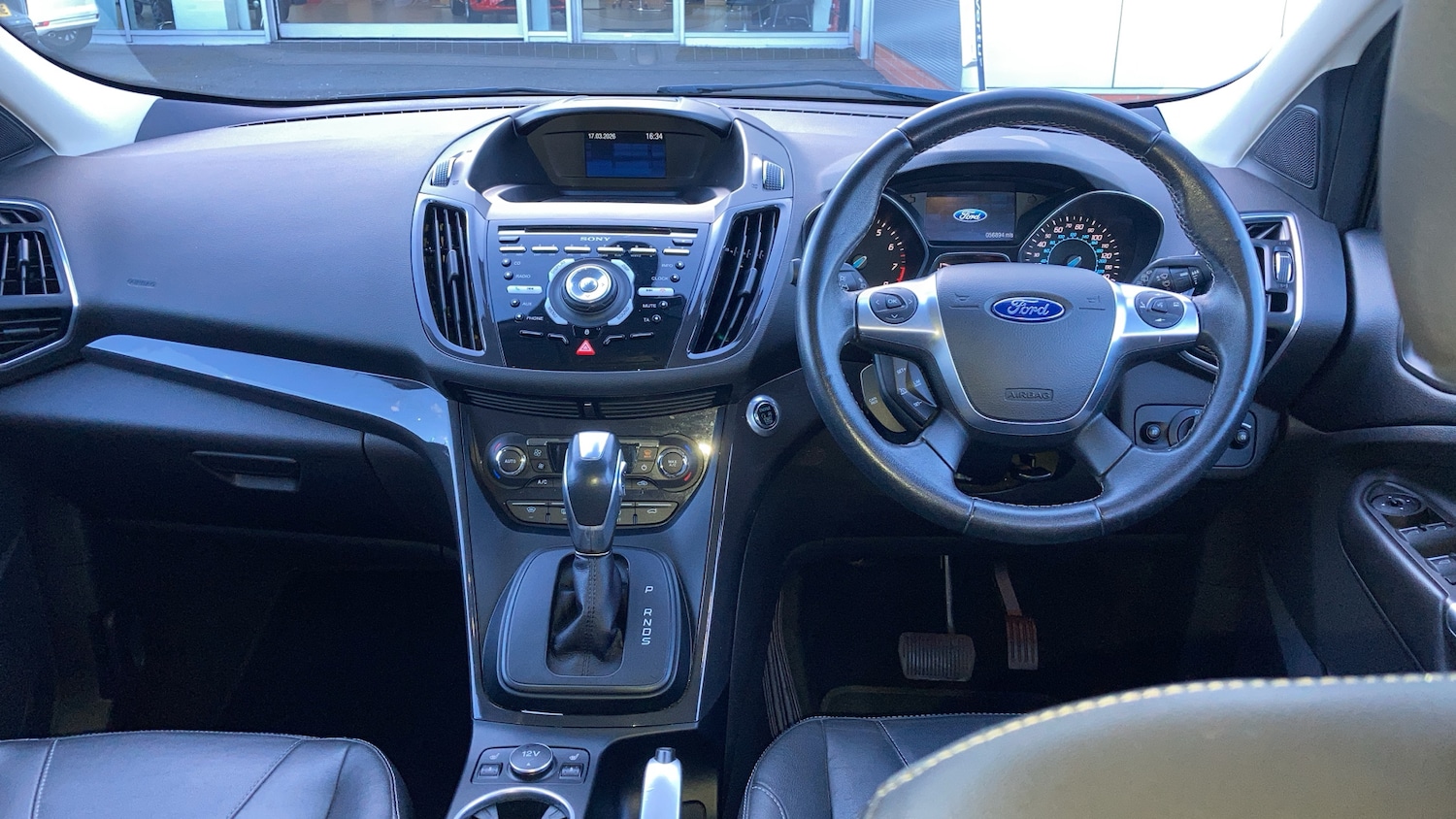 Used Ford Kuga 2015 for sale - 77931560: Photo 15