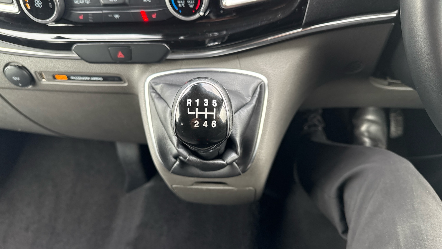 Used Ford Tourneo Custom 2022 for sale - 76299735: Photo 27