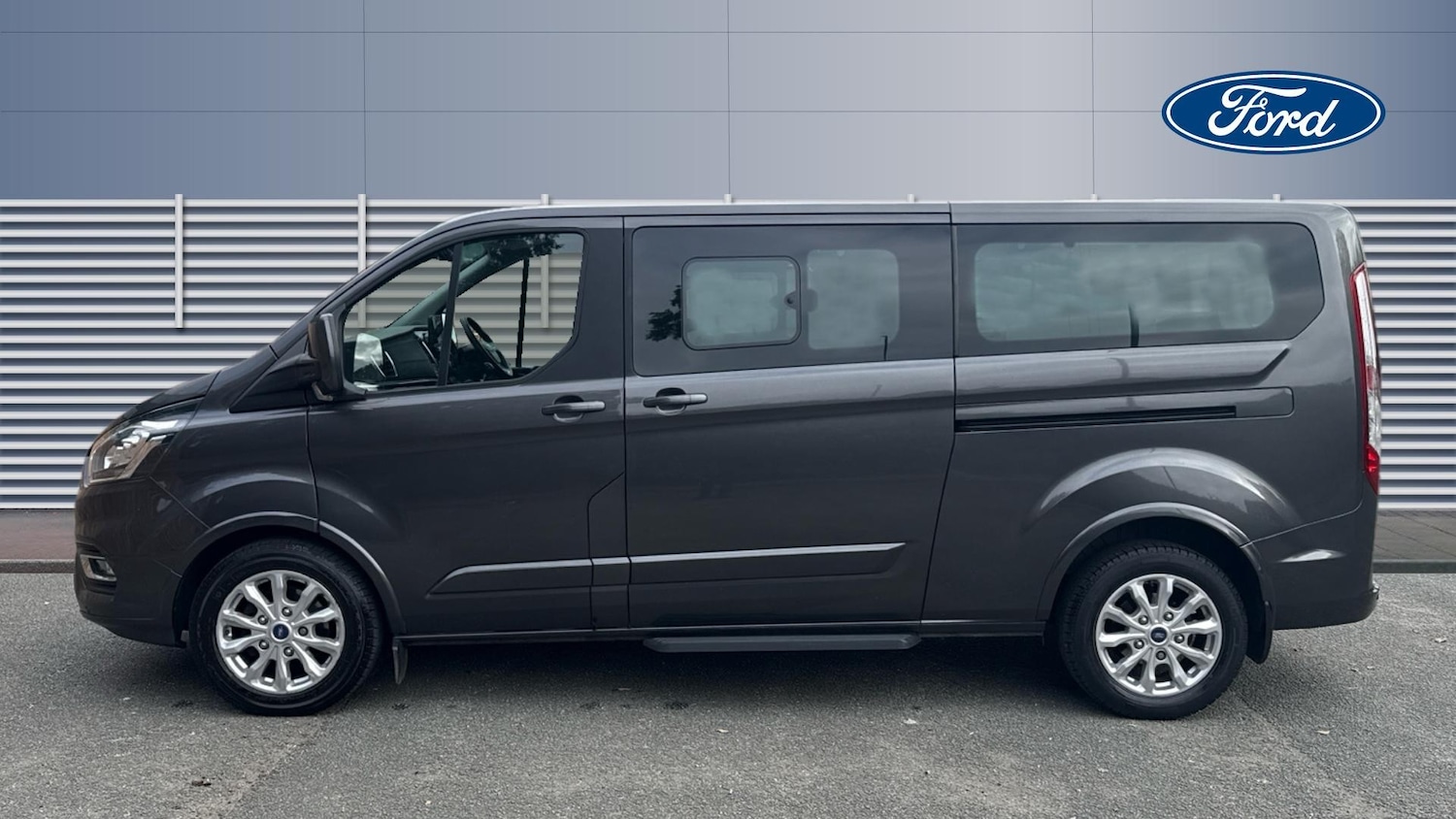 Used Ford Tourneo Custom 2022 for sale - 76299735: Photo 4