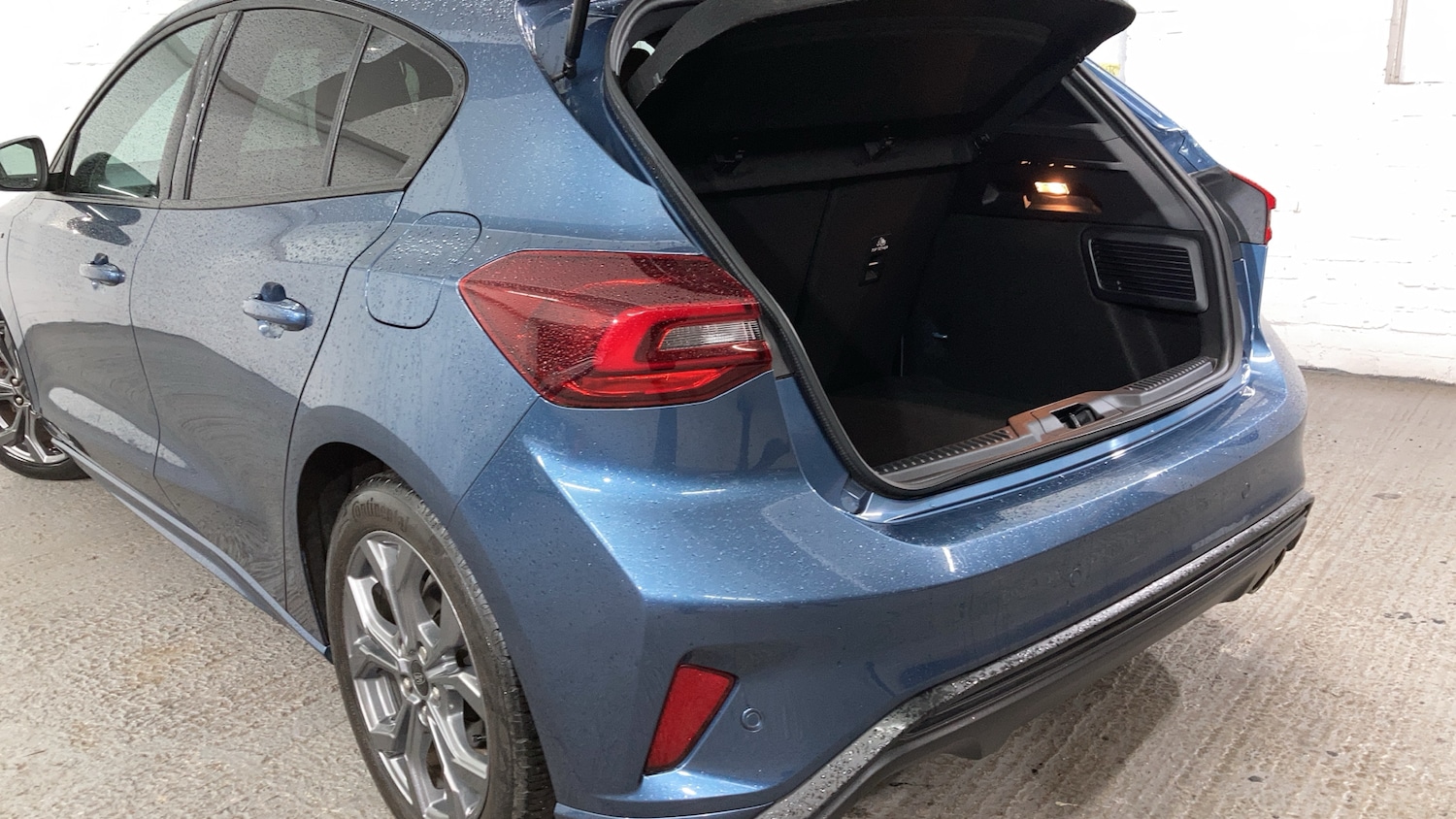 Used Ford Focus 2023 for sale - 77687879: Photo 42