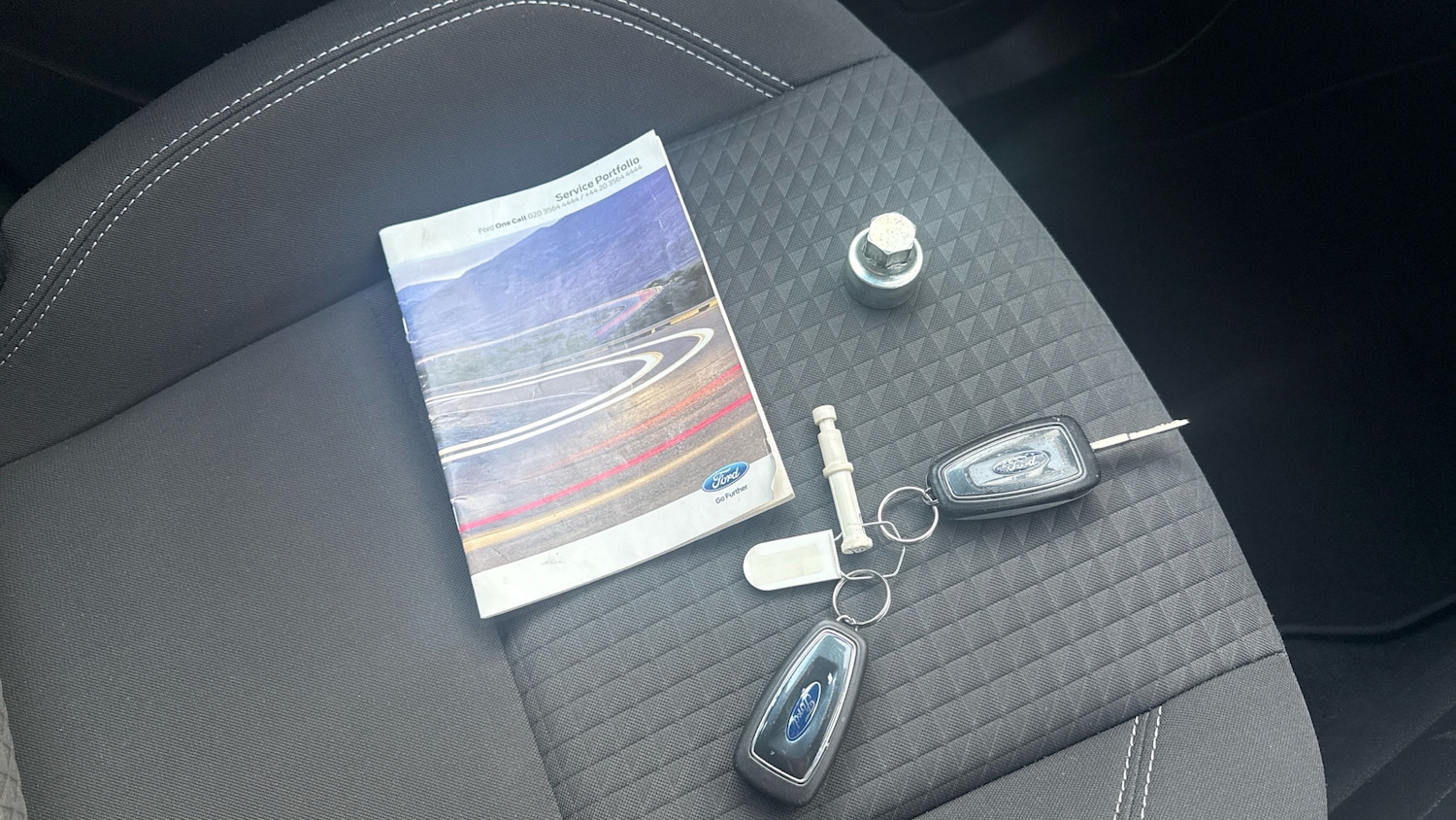 Used Ford Grand C-Max 2017 for sale - 77898749: Photo 23