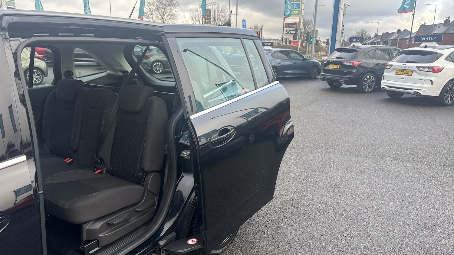 Used Ford Grand C-Max 2017 for sale - 77898749: Photo 28