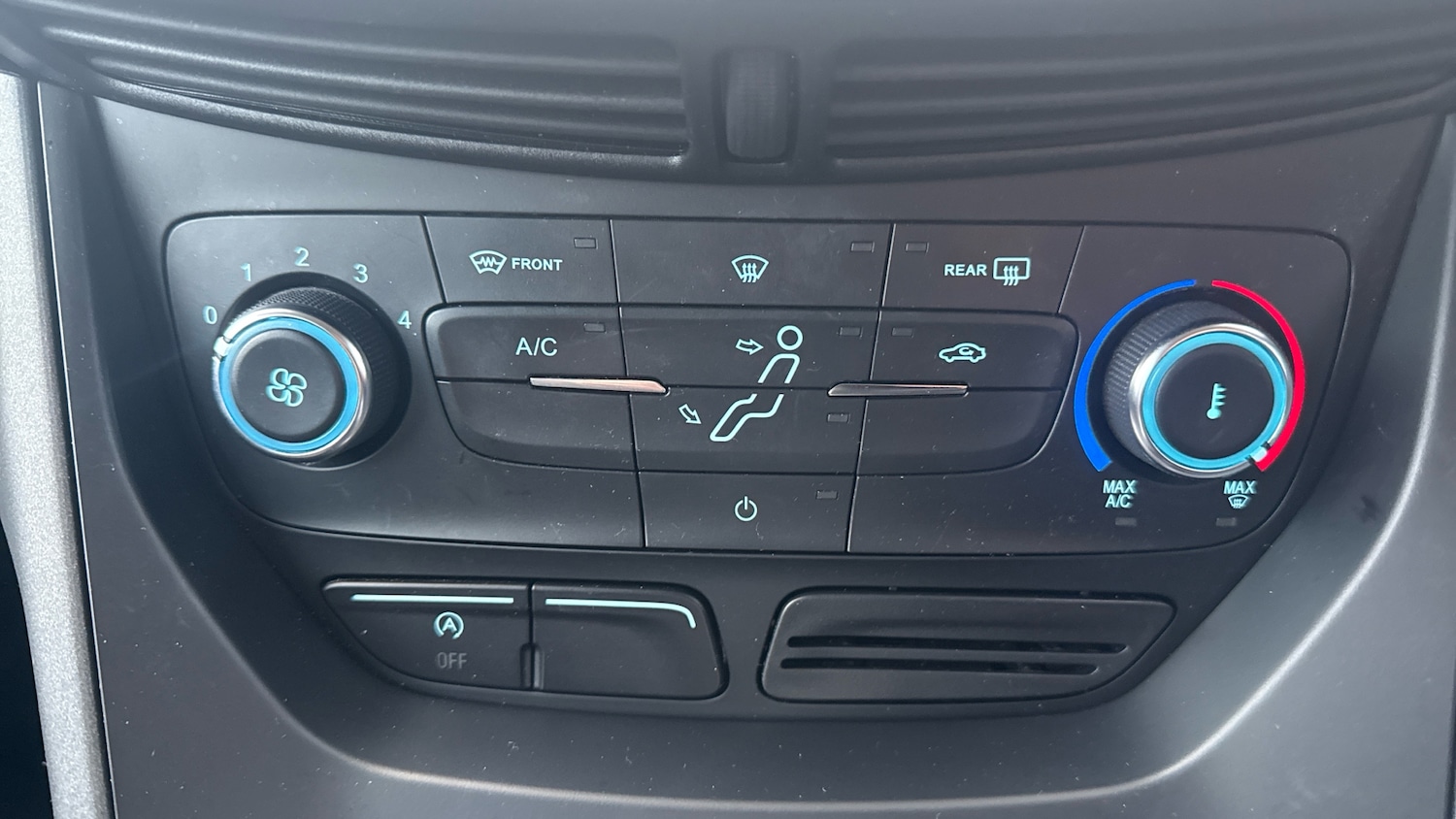 Used Ford Grand C-Max 2017 for sale - 77898749: Photo 41