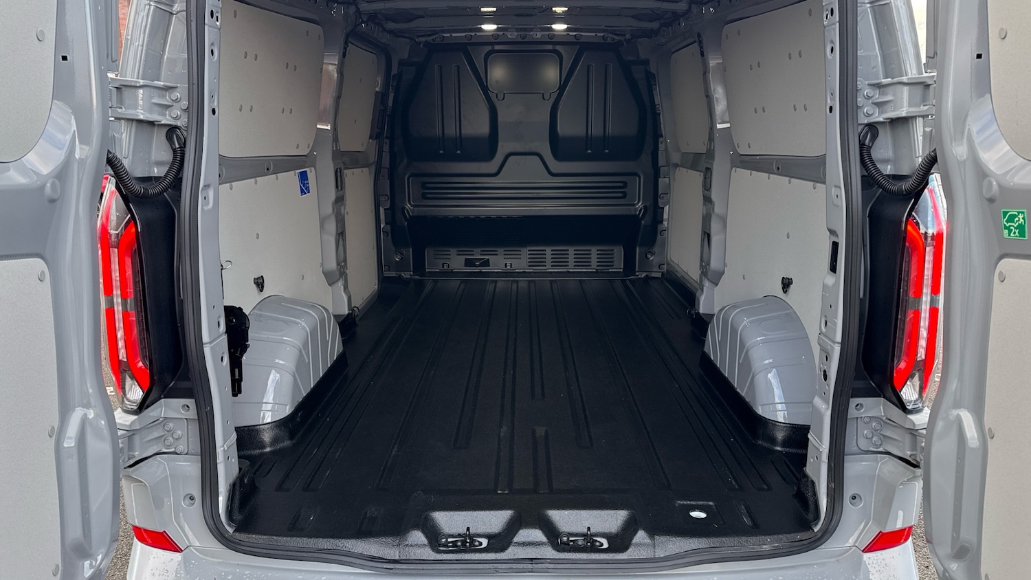 Used Ford Transit Custom 2025 for sale - 76766840: Photo 32