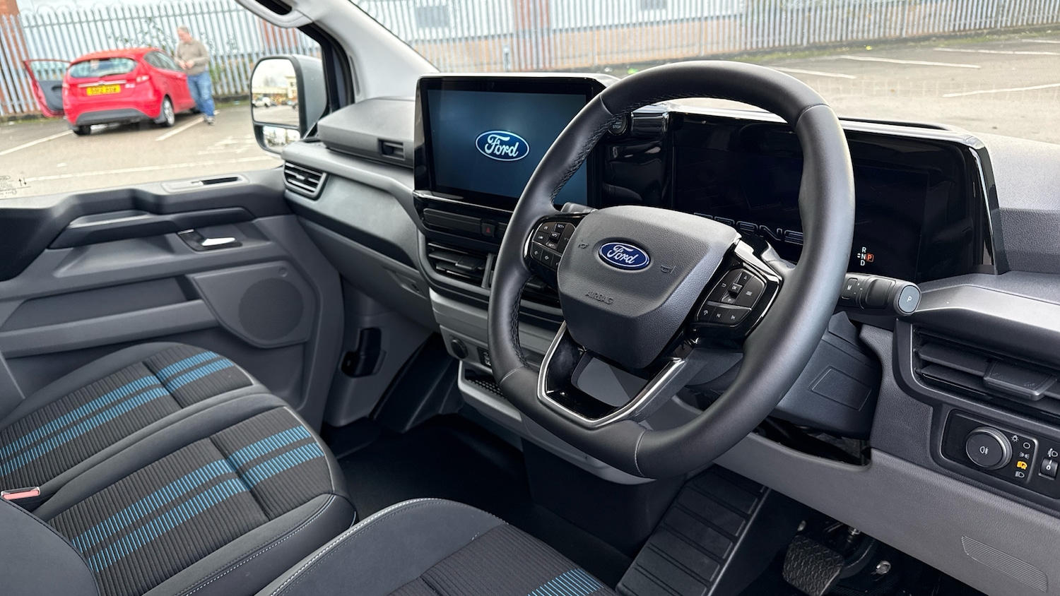 Used Ford Transit Custom 2025 for sale - 76766840: Photo 4
