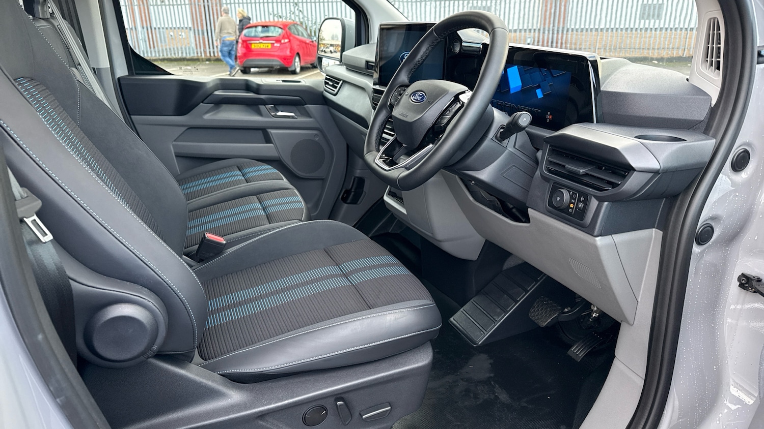 Used Ford Transit Custom 2025 for sale - 76766840: Photo 5