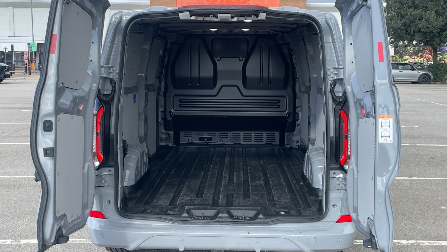 Used Ford Transit Custom 2025 for sale - 78107223: Photo 23