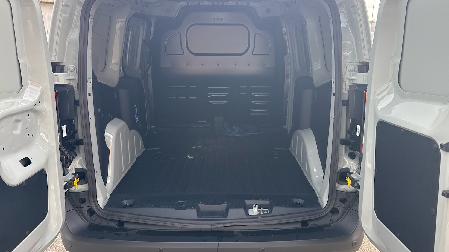 Used Ford Transit Courier 2025 for sale - 77353547: Photo 26