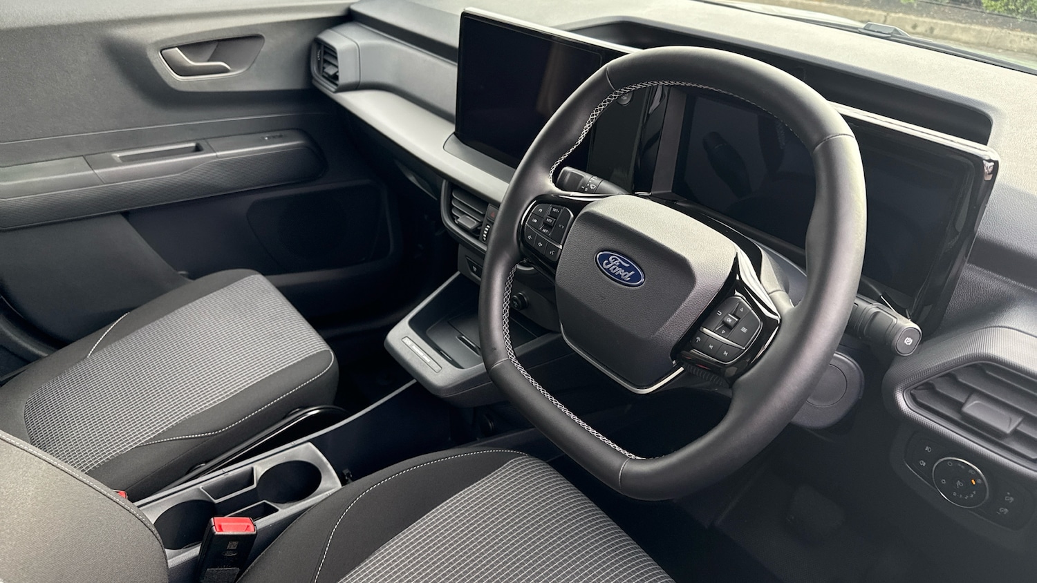 Used Ford Transit Courier 2025 for sale - 77353547: Photo 5