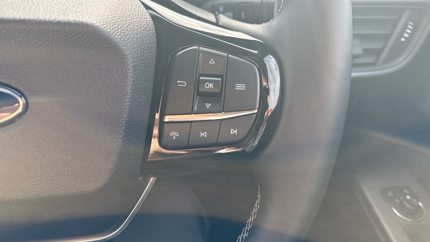 Used Ford Transit Courier 2025 for sale - 77353547: Photo 6