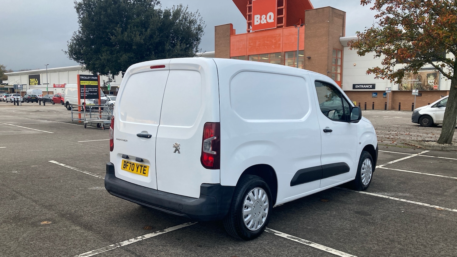 Used Peugeot Partner 2020 for sale - 76526036: Photo 21