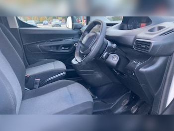 Used Peugeot Partner 2020 for sale - 76526036: Photo