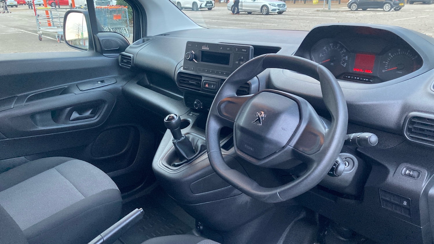 Used Peugeot Partner 2020 for sale - 76526036: Photo 5