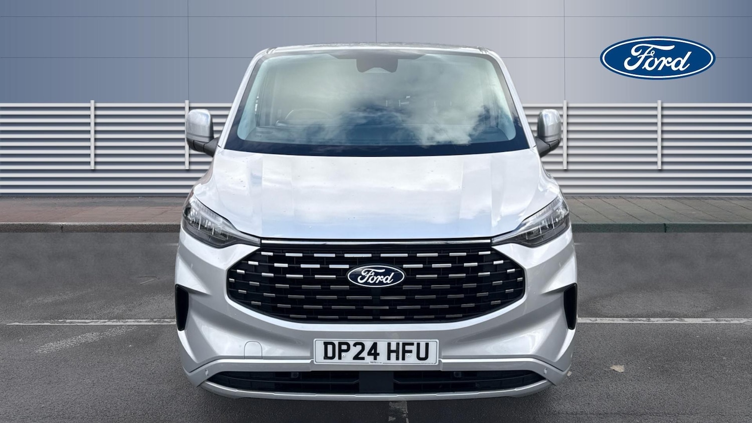 Used Ford Tourneo Custom 2024 for sale - 76402318: Photo 17