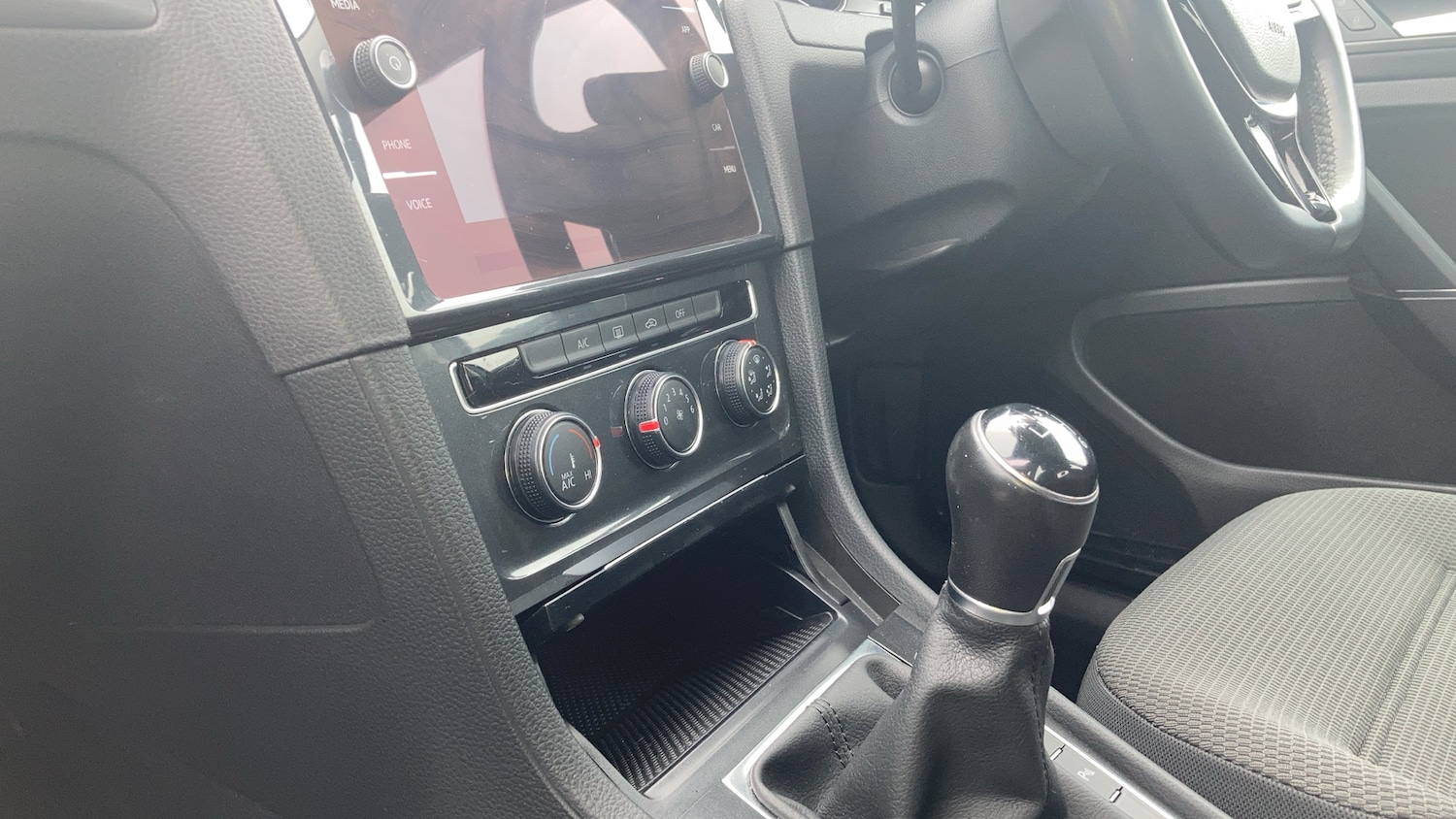 Used Volkswagen Golf 2019 for sale - 76272356: Photo 11
