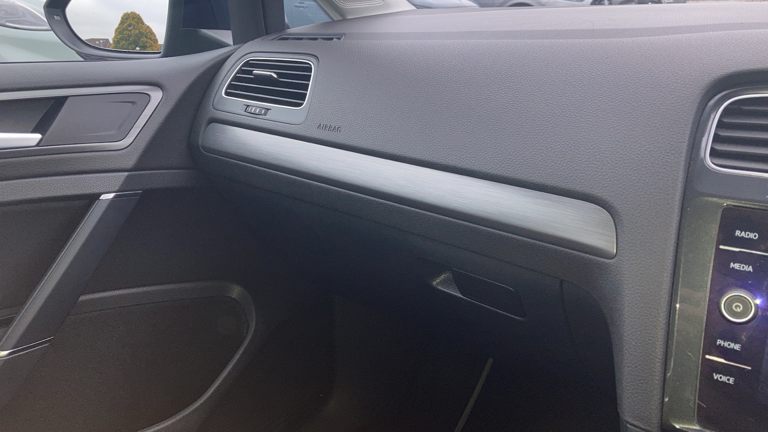 Used Volkswagen Golf 2019 for sale - 76272356: Photo 7